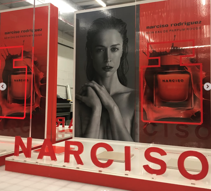 Narciso Product Display
